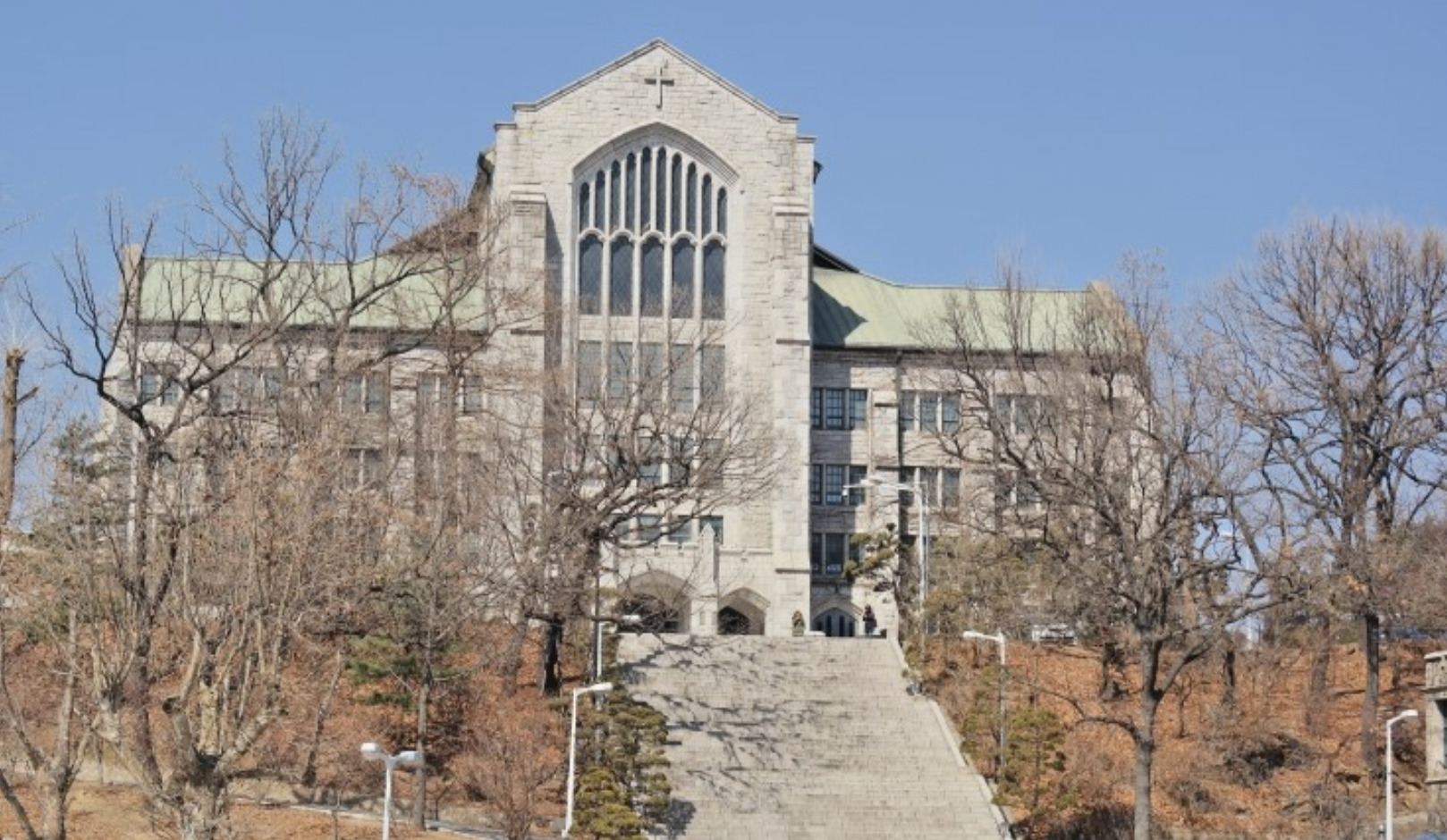 漢陽大学語学堂校舎
